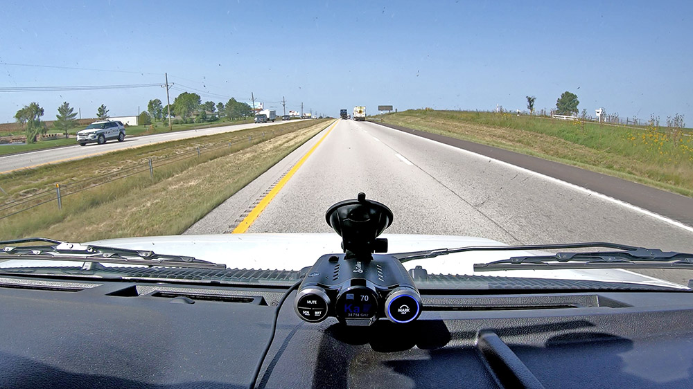 https://www.vortexradar.com/wp-content/uploads/2021/05/Road-Scout-alerting-to-officer-shooting-Ka-on-other-side-of-highway.jpg